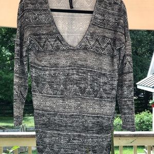 Dolce Bianca tunic top